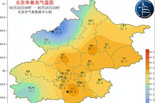 56岁？张镇麟妈妈在女篮训练结束后随手投三分空心两连中